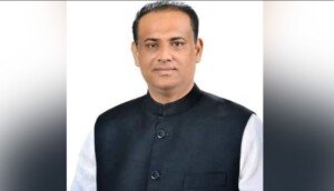 সাবেক ভূমিমন্ত্রী সাইফুজ্জামান চৌধুরীর সম্পদ ফ্রিজ করেছে যুক্তরাজ্য