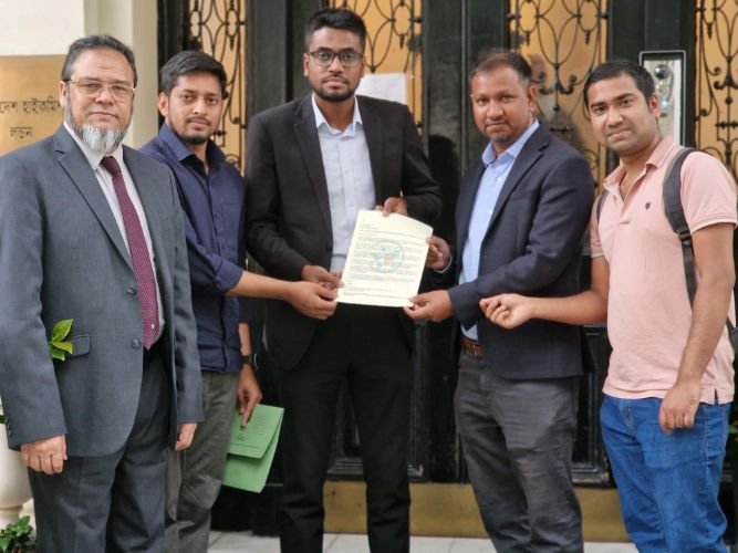 ভোটাধিকার নিশ্চিত ও জুলাই সনদে প্রবাসীদের অবদান স্বীকৃতির দাবি প্রবাসী অধিকার পরিষদ ইউকের